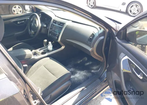 2014 Nissan Altima 2.5 S z USA, uszkodzony, nr VIN 1N4AL3AP0EC285805